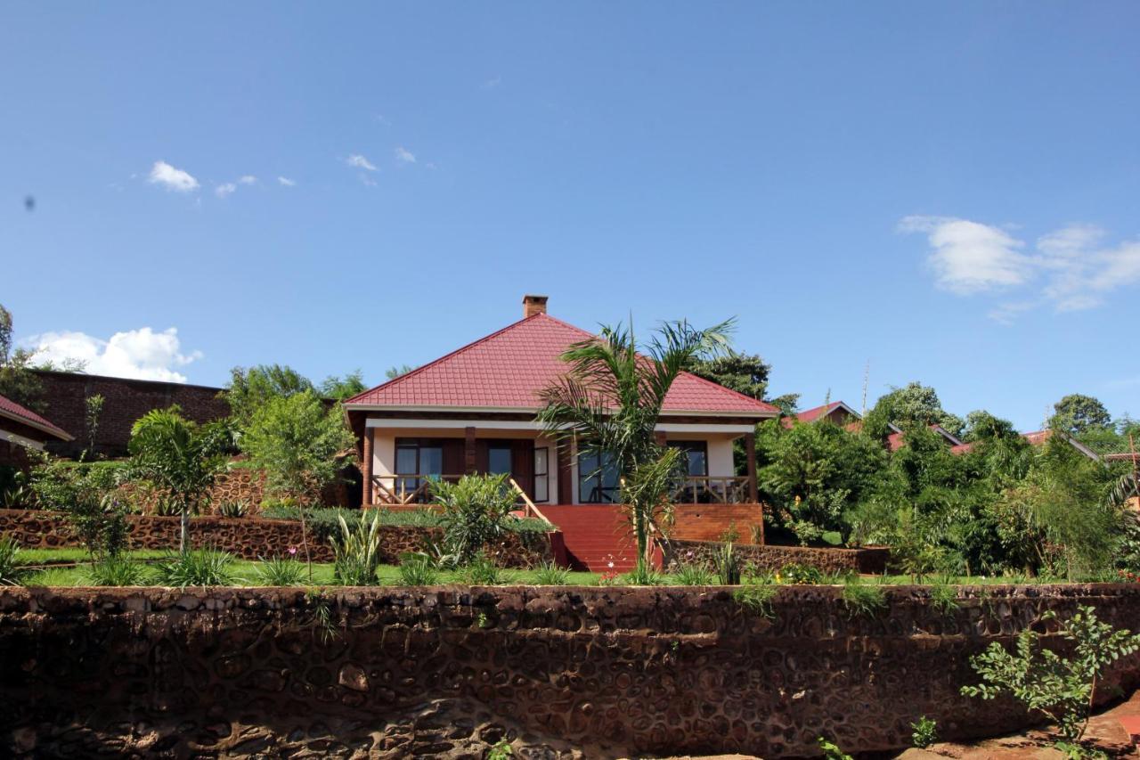 קראטו Ngorongoro Marera Mountain View Lodge מראה חיצוני תמונה