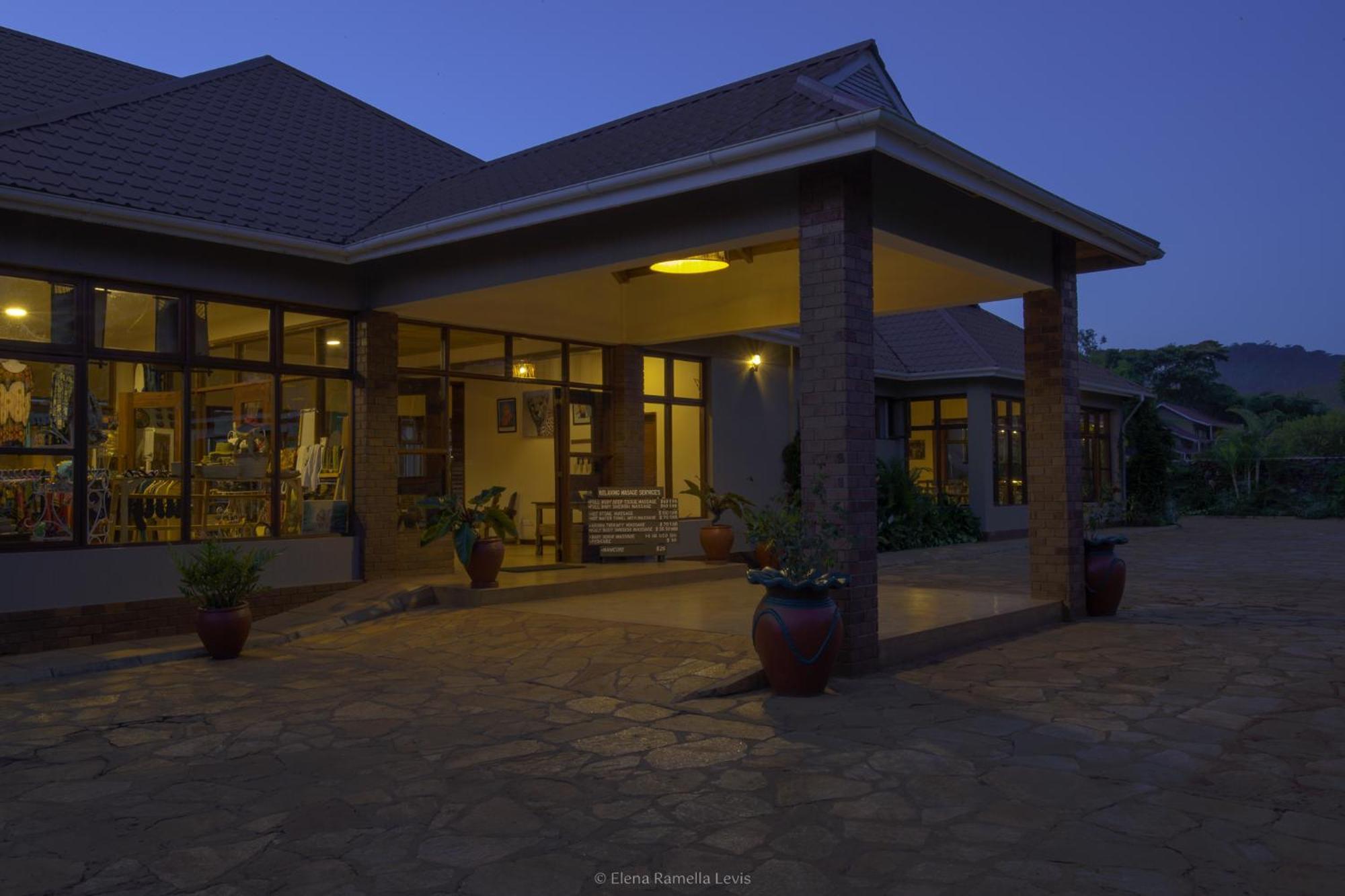 קראטו Ngorongoro Marera Mountain View Lodge מראה חיצוני תמונה
